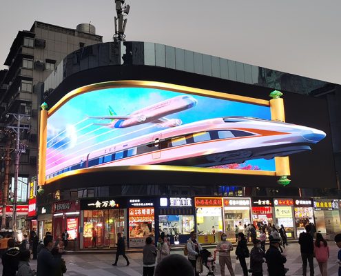 new trend of combination of 3d outdoor advertising led display screen and outdoor diversified media